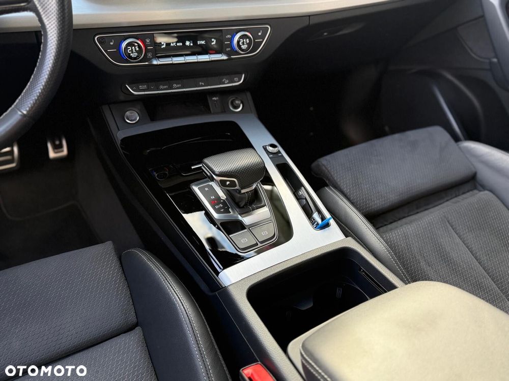 Audi Q5 40 TDI mHEV Quattro S Line S tronic - 27