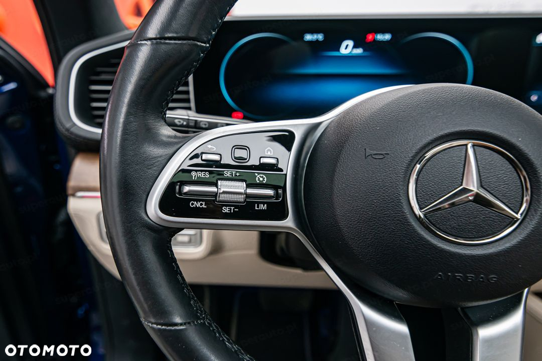Mercedes-Benz GLE - 16
