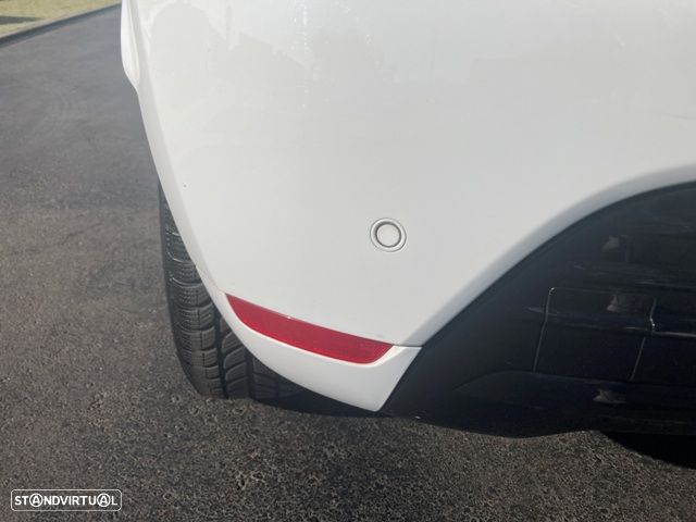 Renault Clio dCi 90 Limited - 8