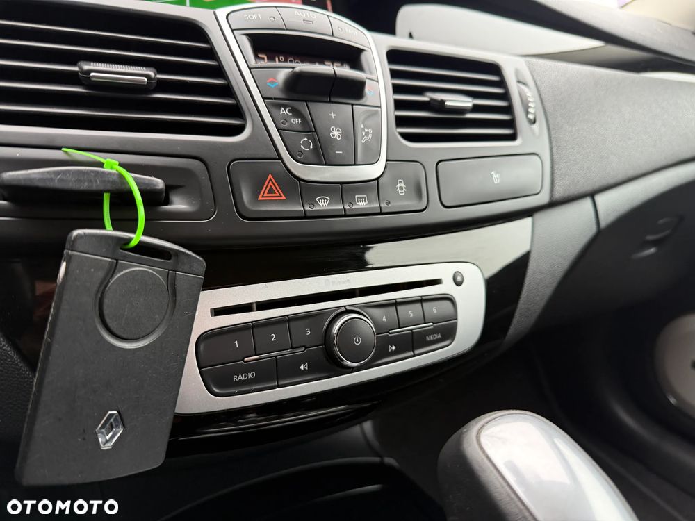 Renault Laguna dCi 110 FAP EDC Bose Edition - 35