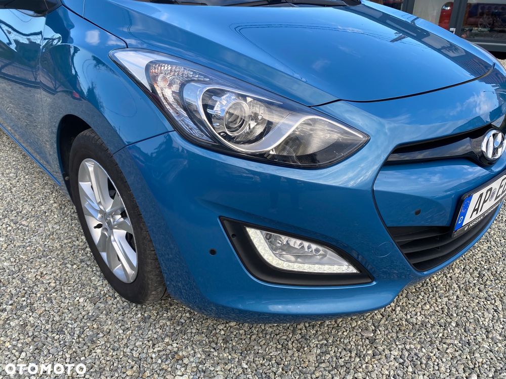 Hyundai i30 1.4 Premium - 10
