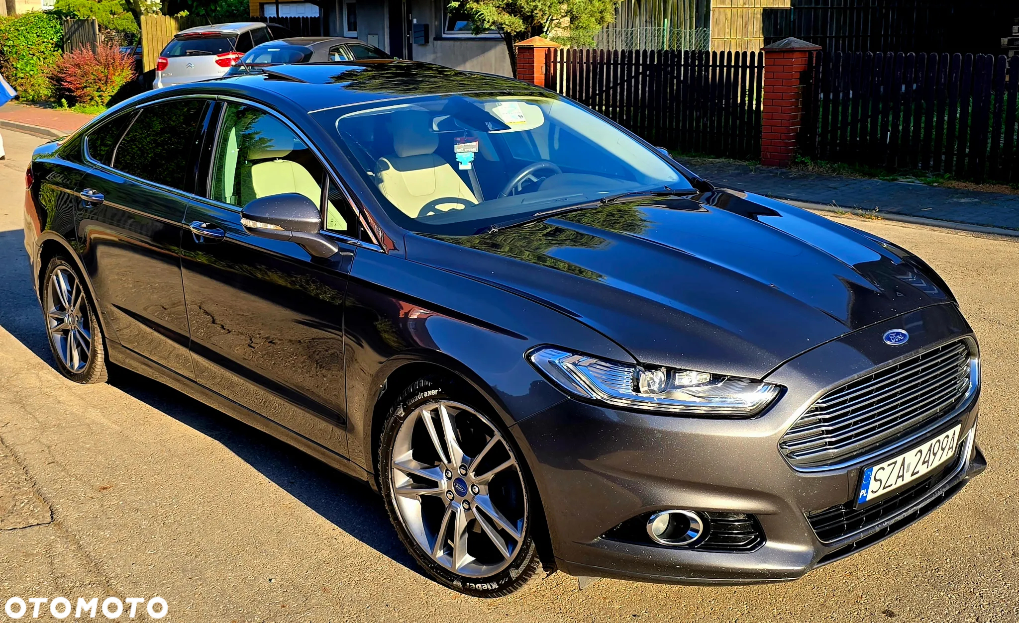 Ford Fusion - 16