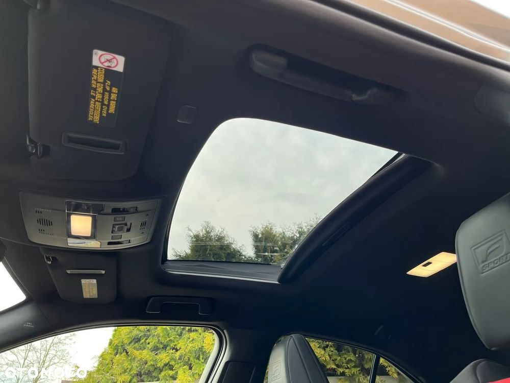 Lexus UX 250h (E-FOUR) Executive Line - 23