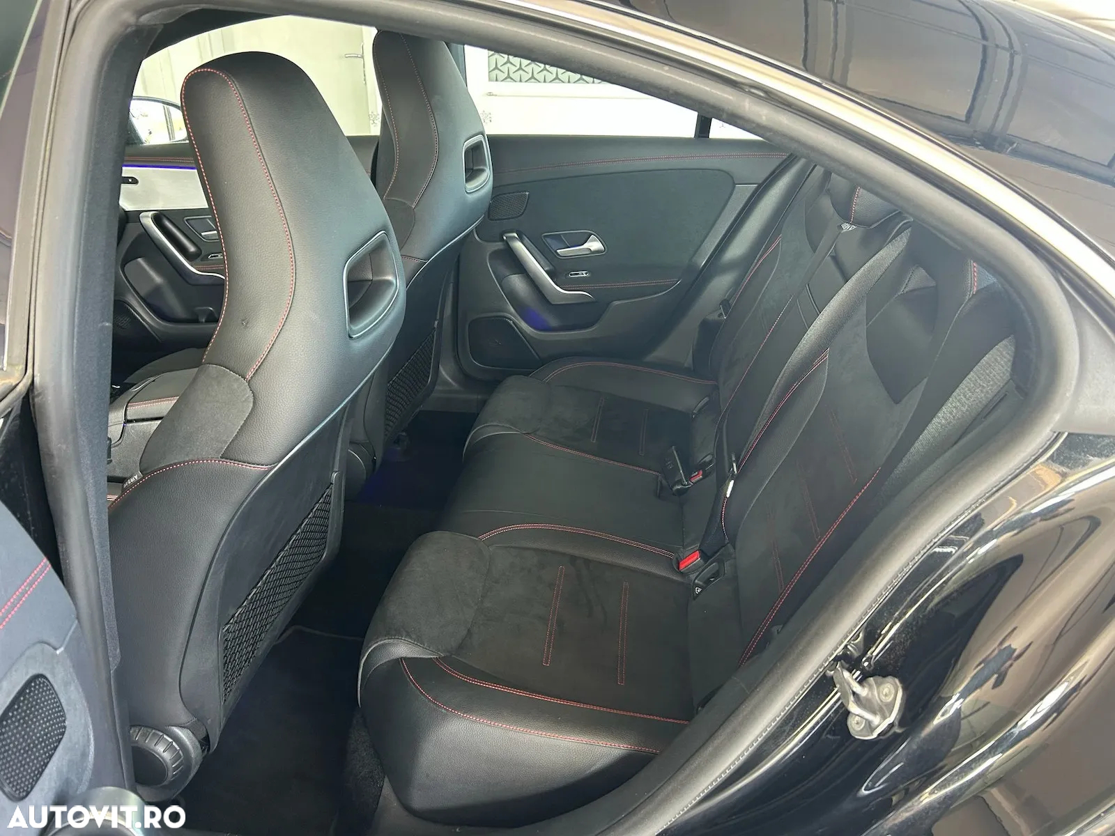 Mercedes-Benz CLA 200 7G-DCT AMG Line - 13
