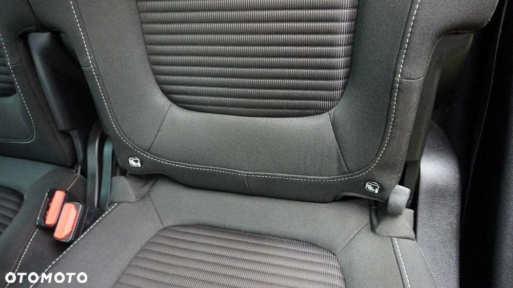 Renault Scenic - 12
