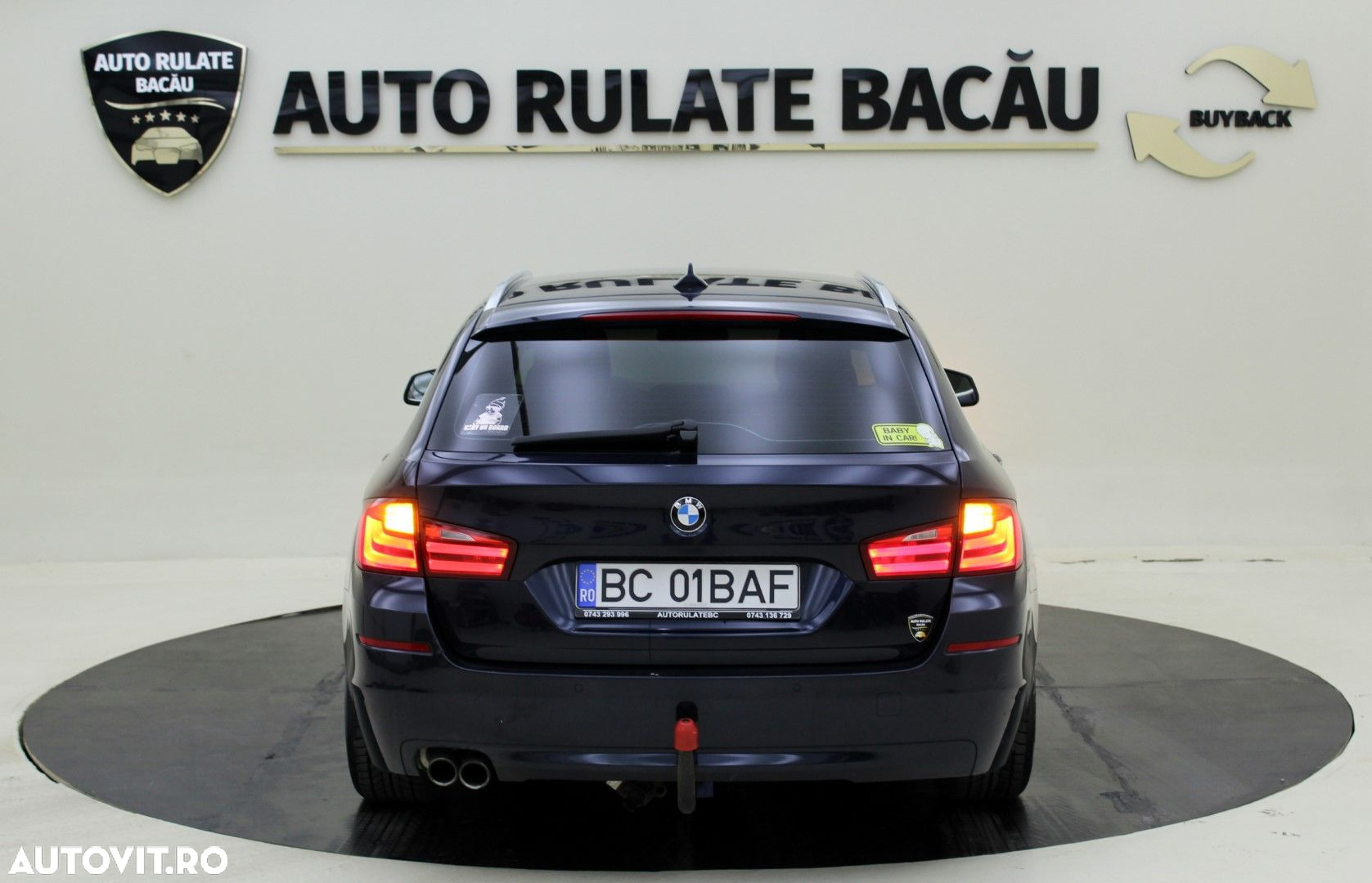 BMW Seria 5 520d Touring - 11