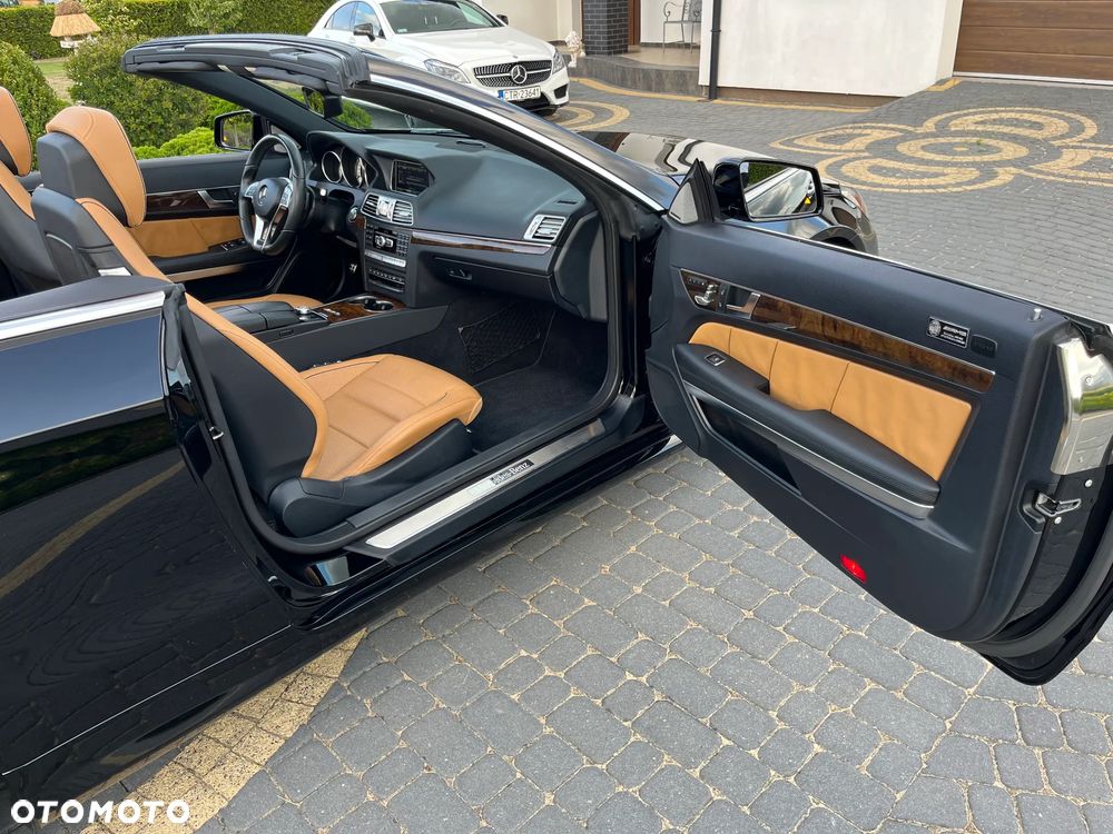 Mercedes-Benz Klasa E 500 - 25