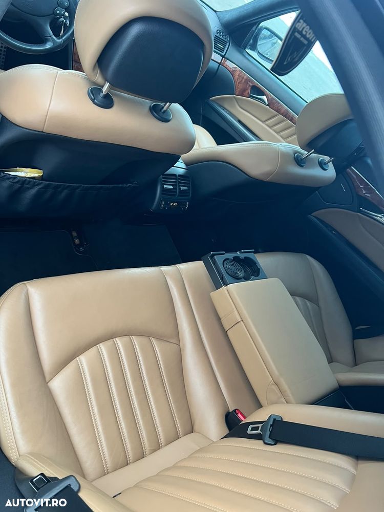 Mercedes-Benz E - 3