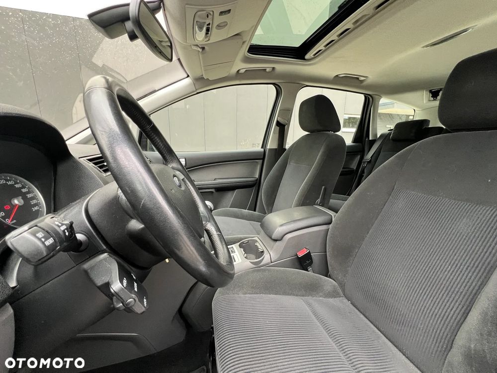 Ford C-MAX - 10