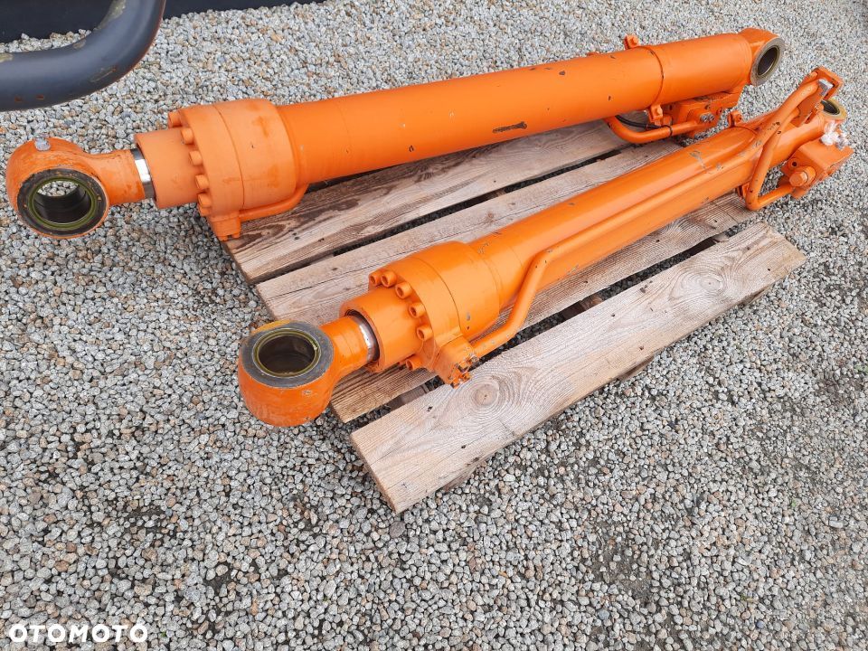 doosan dx 225 lc siłownik podnoszący ramie komplet siłowniki 2 sztuki - 2