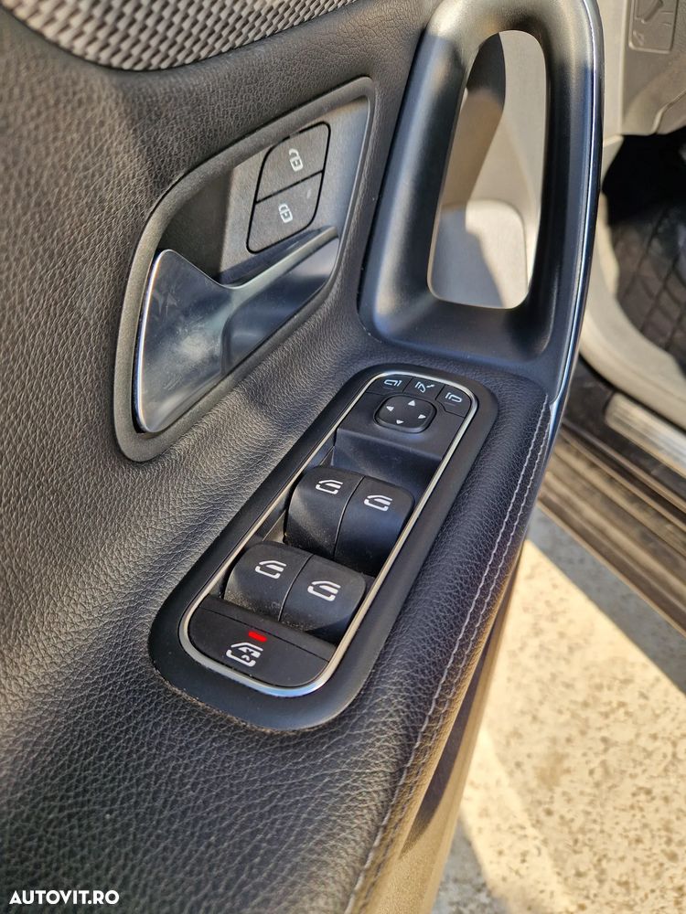 MERCEDES-BENZ A-Class 2019 — imagine 29