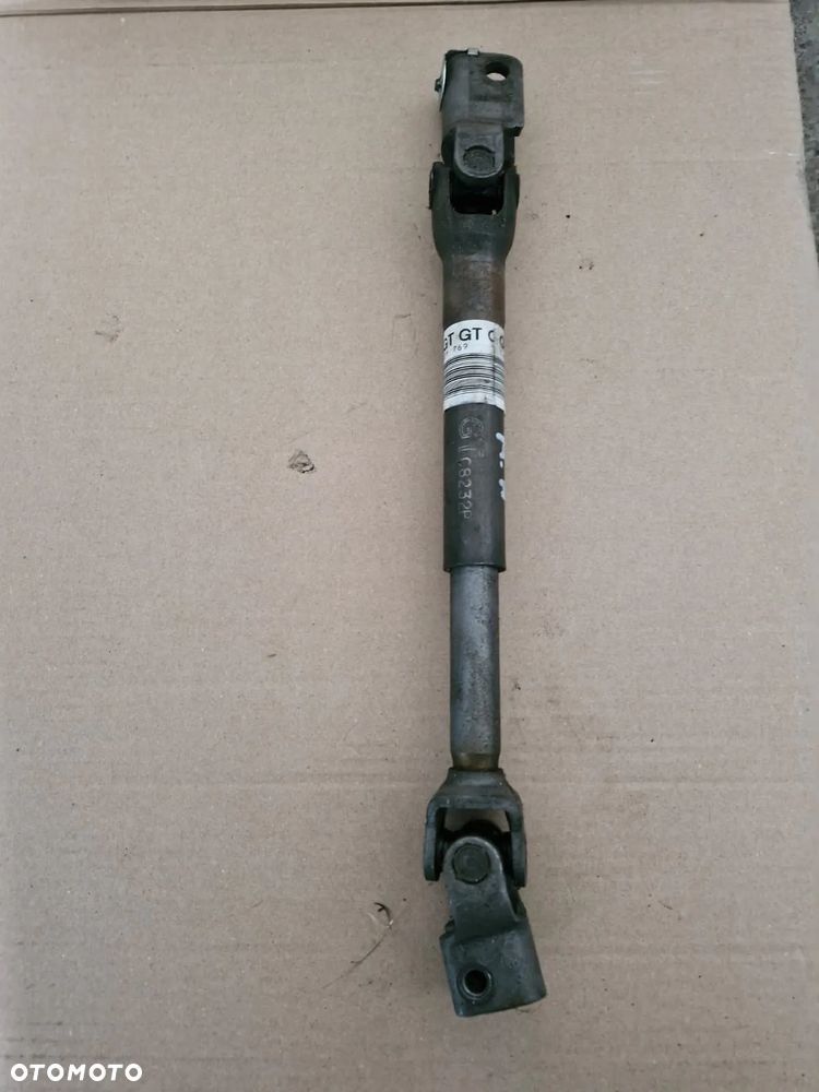 Krzyżak kolumny kierownicy Opel Meriva A EUROPA 93321769 - 1