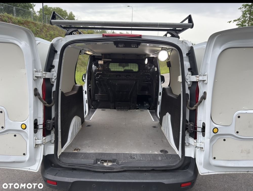 Ford Transit Connect L2 (LONG) - 17