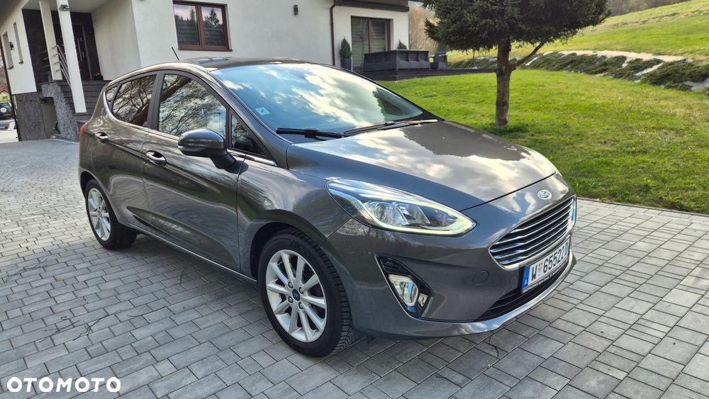 Ford Fiesta 1.1 S&S TITANIUM - 2