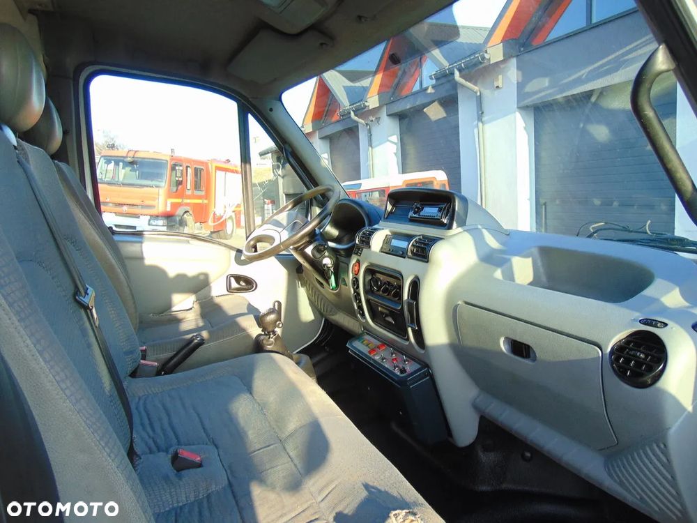 Renault Mascott 2,8dCi - 19