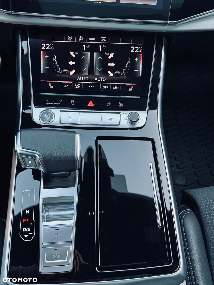 Audi Q8 55 TFSI mHEV Quattro Tiptronic - 31