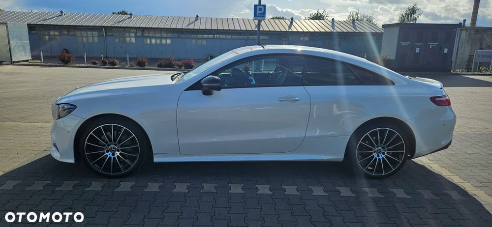 Mercedes-Benz Klasa E 220 d 4-Matic AMG - 4