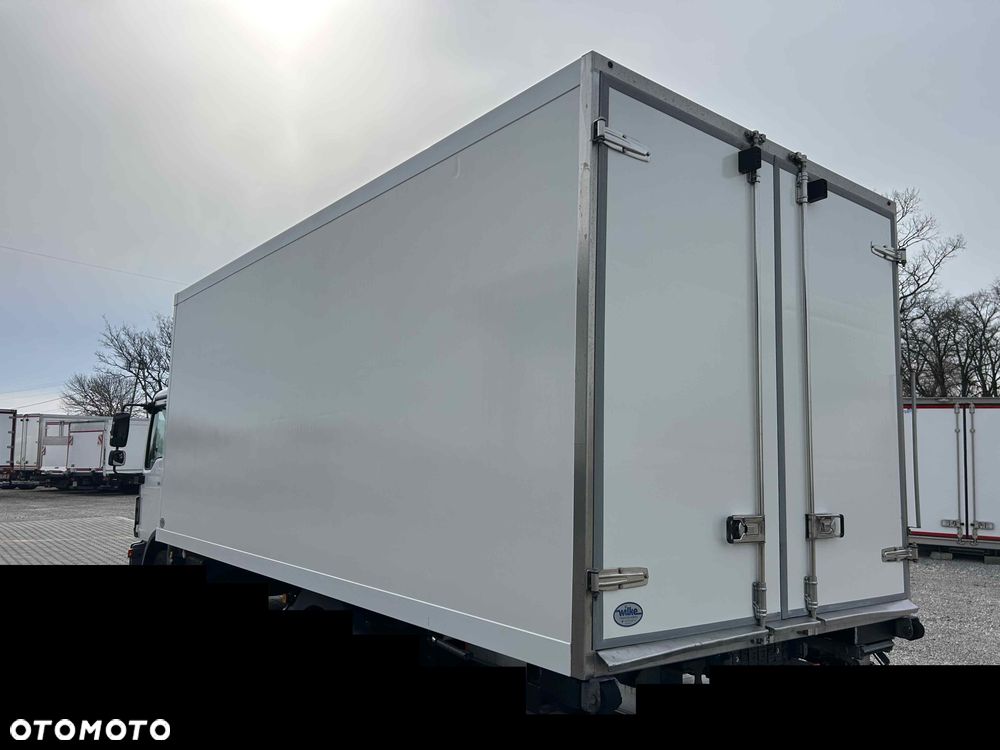 ZABUDOWA KONTENER CHŁODNIA DŁUGOŚĆ 5.70 THERMO KING V 800 MAX - 3