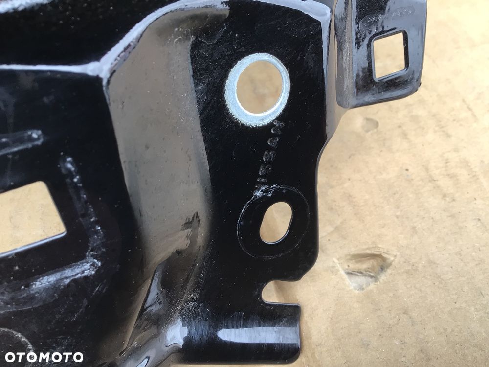 Błotnik przedni prawy Nissan Micra K14 - 5