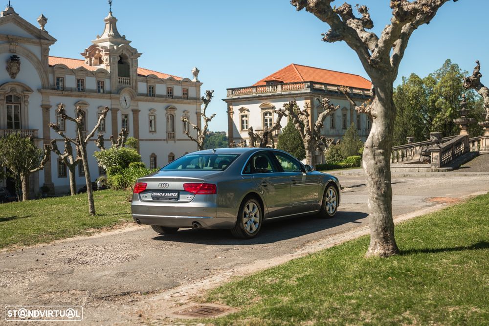 Audi A8 3.0 TDI DPF clean quattro tiptronic - 10