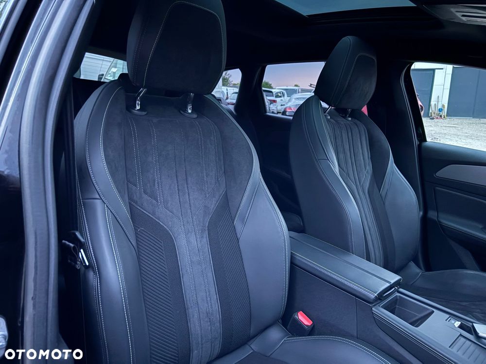 Peugeot 308 BlueHDi 130 EAT8 GT - 10