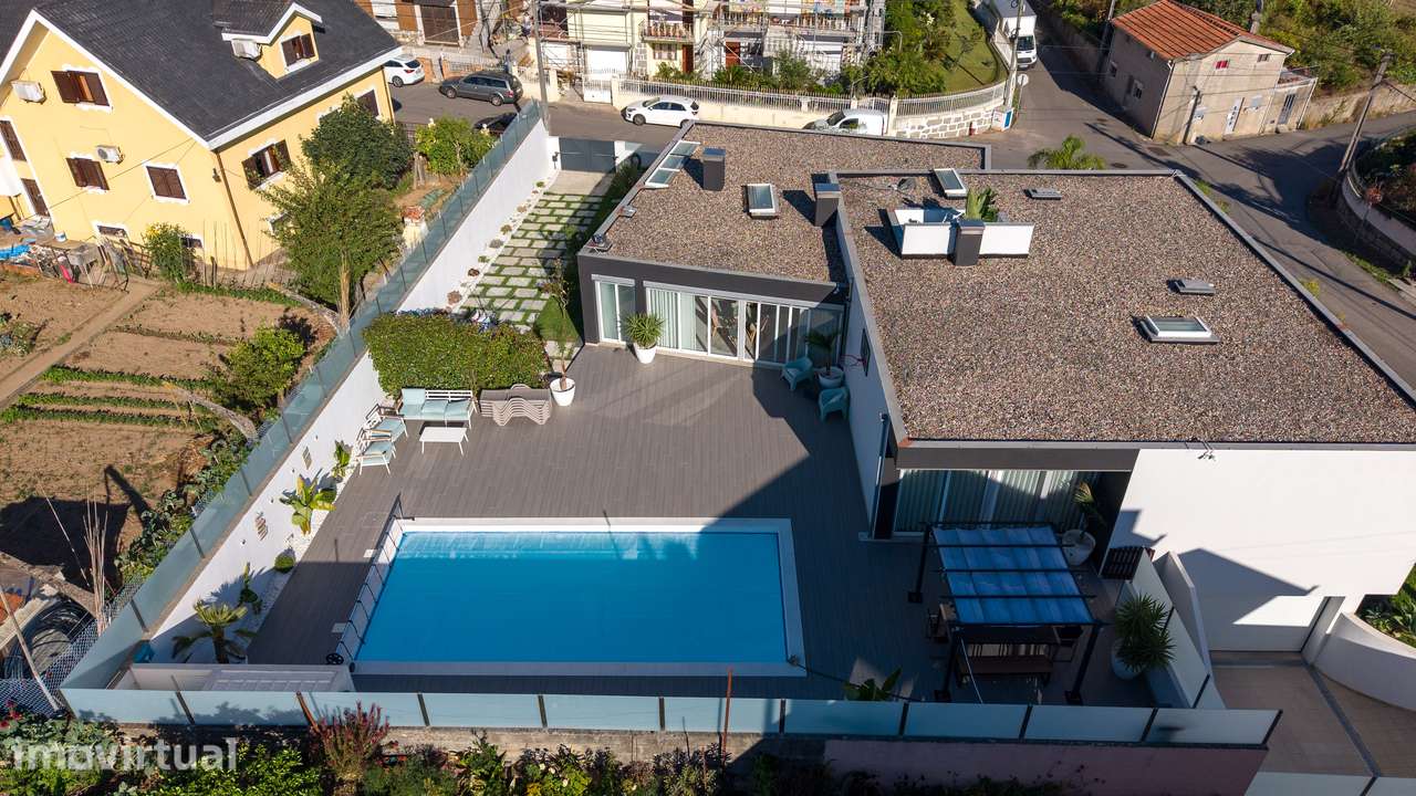 Moradia térrea Isolada V4 com piscina em Anta- Espinho - Grande imagem: 5/47