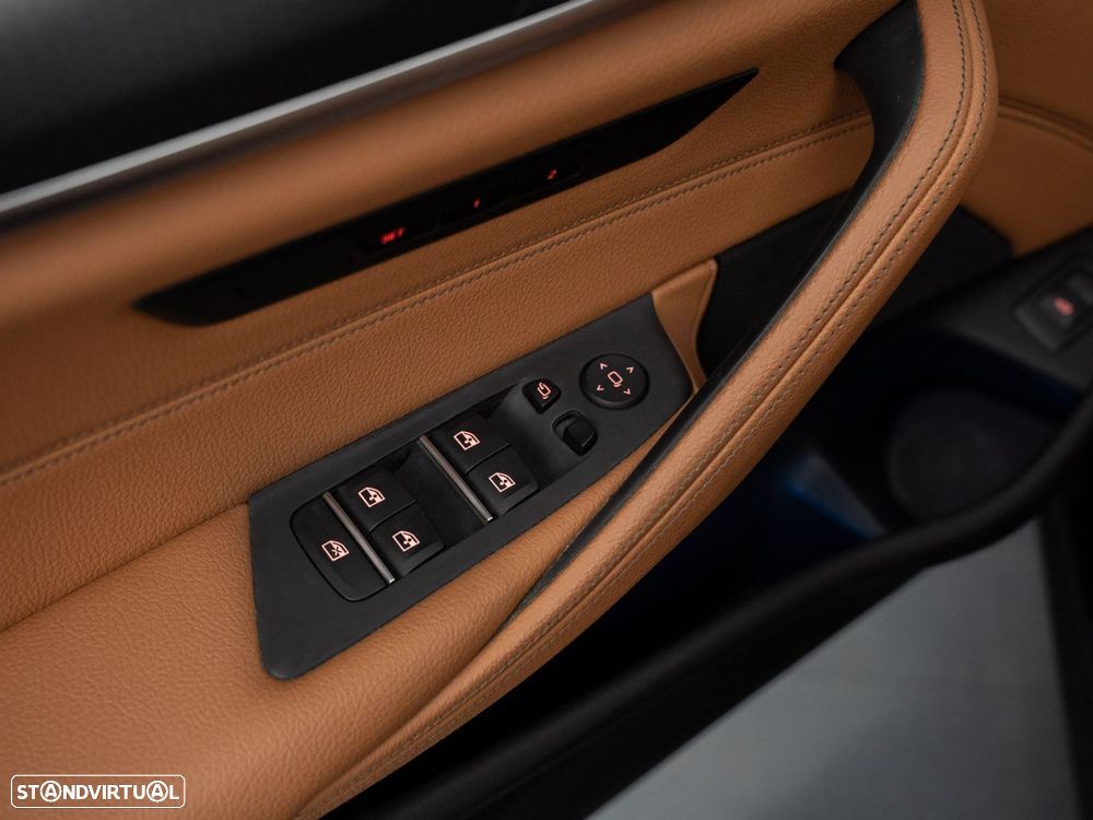 BMW 520 e Pack M - 21