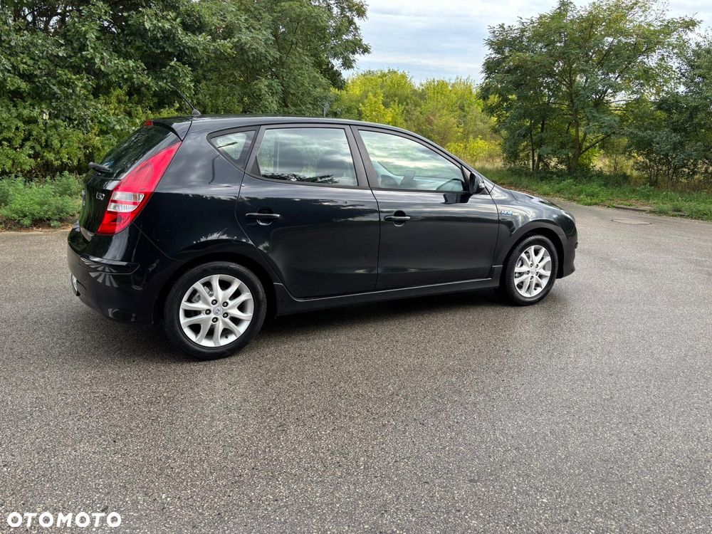 Hyundai i30 1.6 blue Comfort - 14