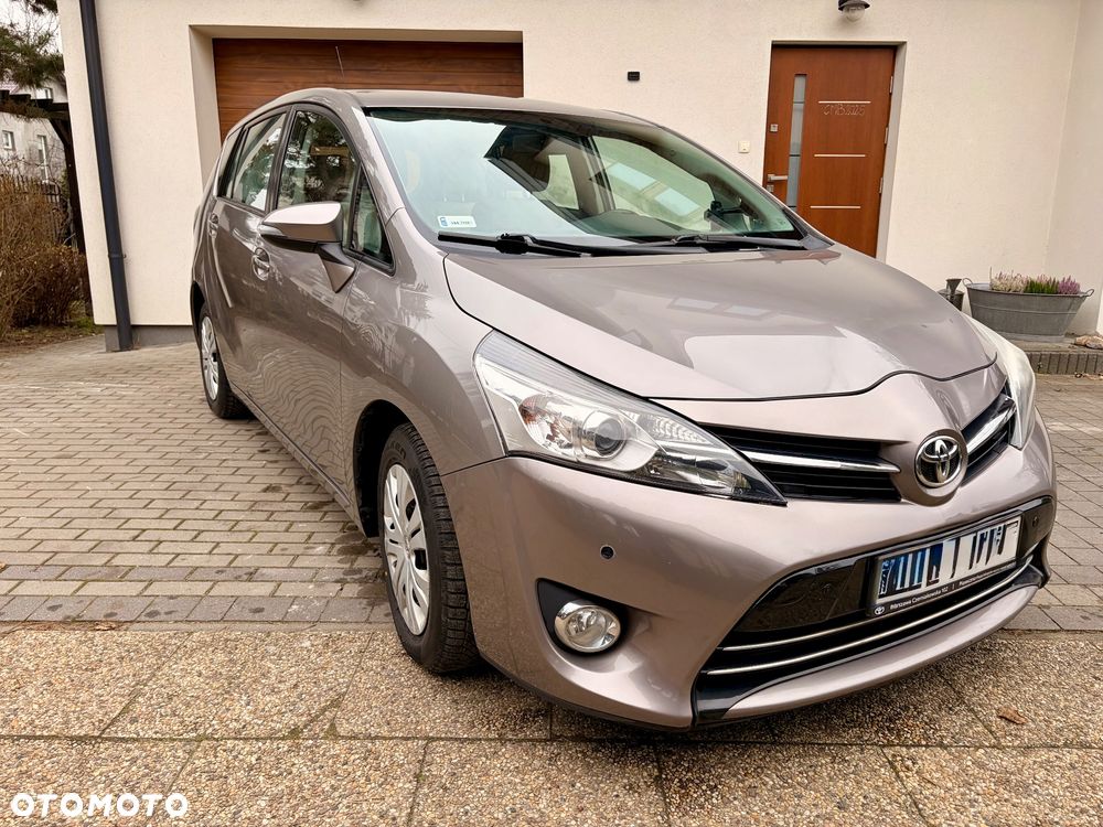 Toyota Verso 1.6 D-4D Prestige EU6 - 3