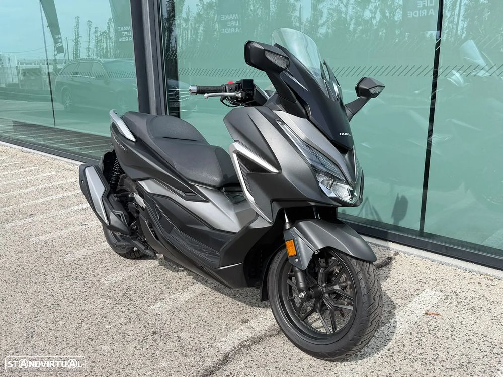 Honda Forza - 5