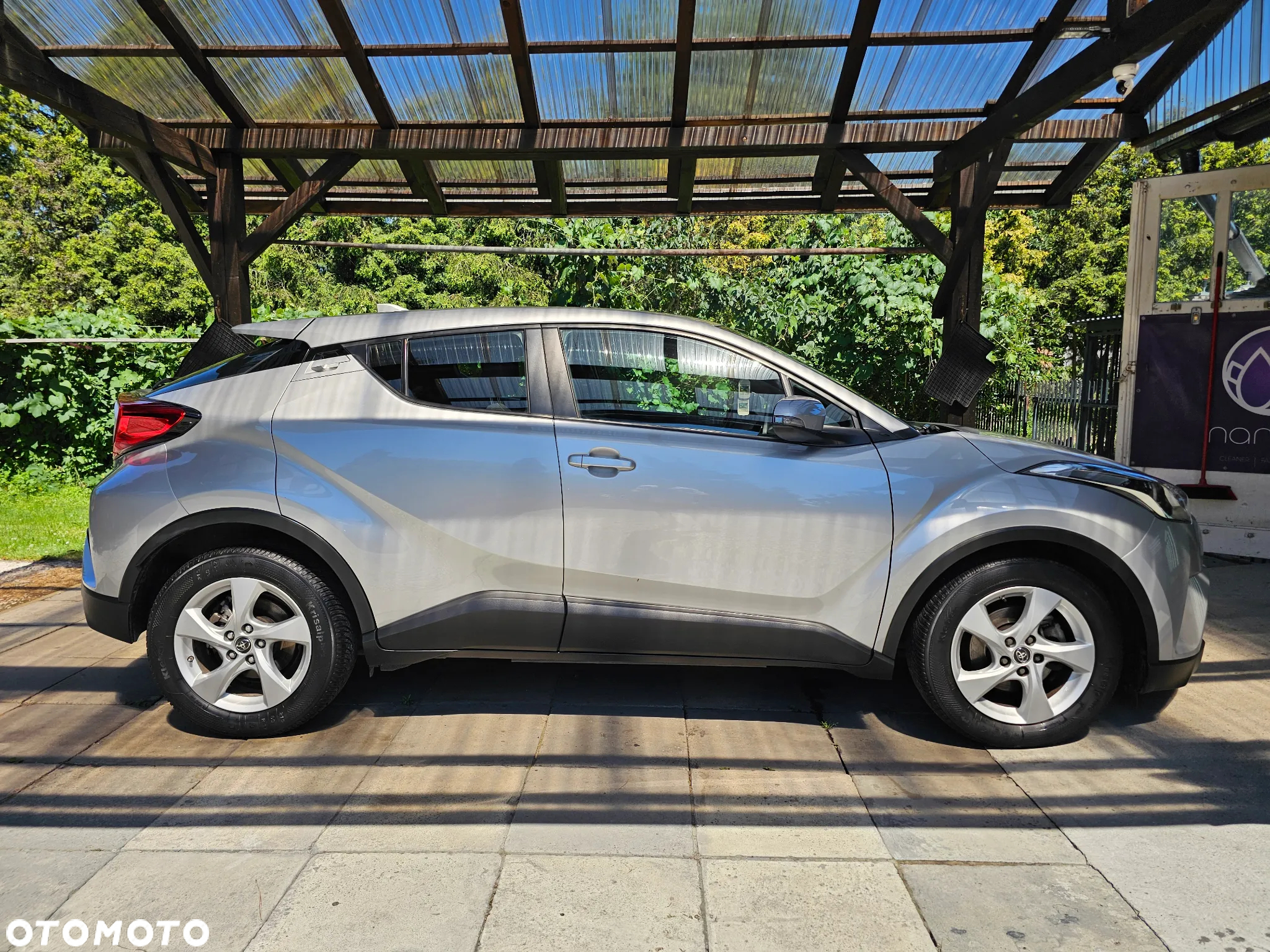 Toyota C-HR - 31