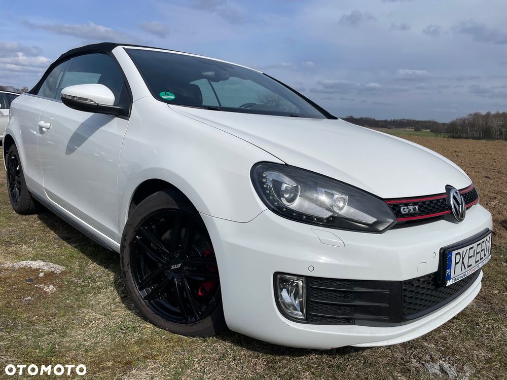 Volkswagen Golf - 2