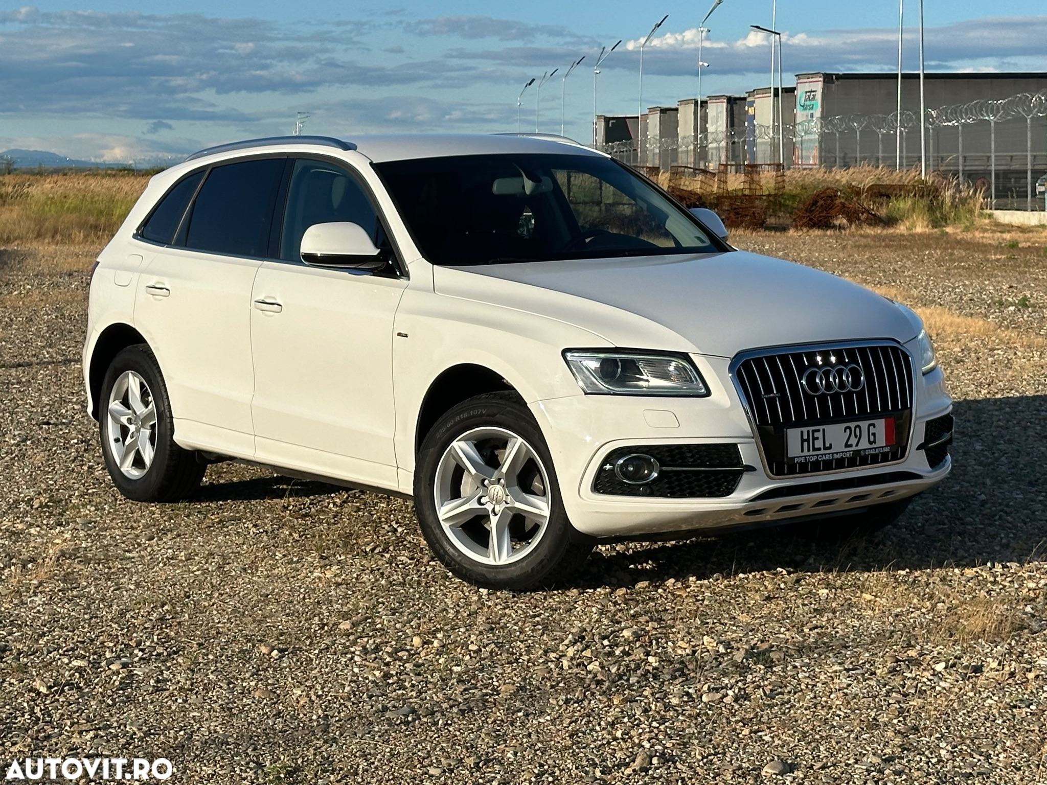 Audi Q5 2.0 TDI Quattro (clean diesel) - 15