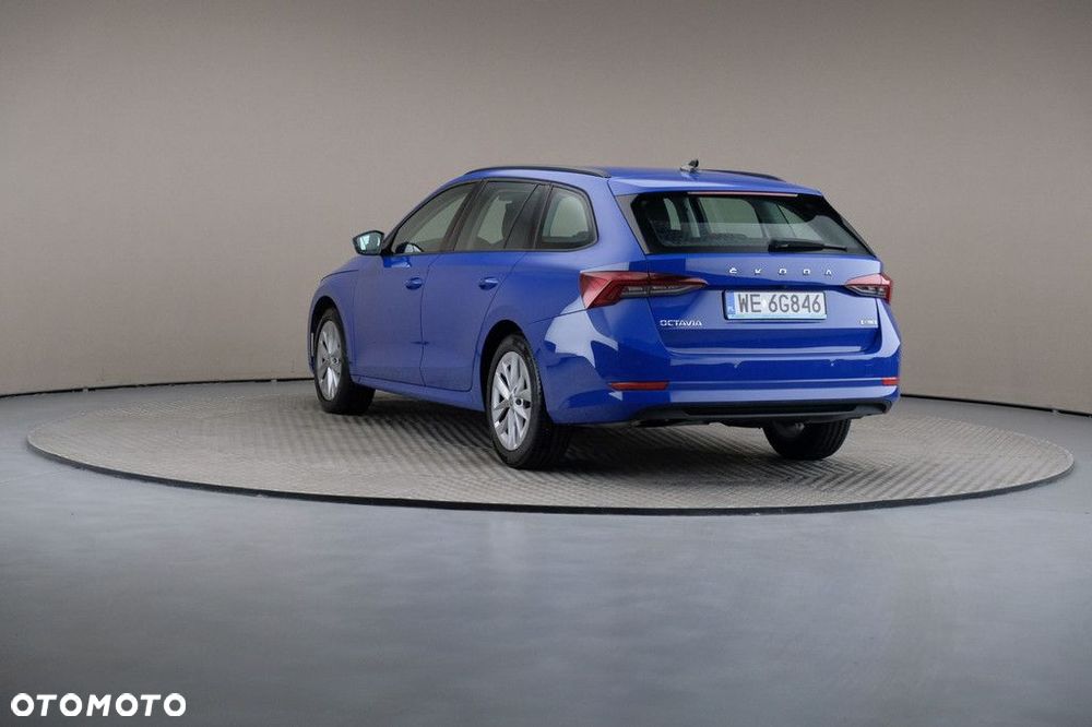 Skoda Octavia - 2