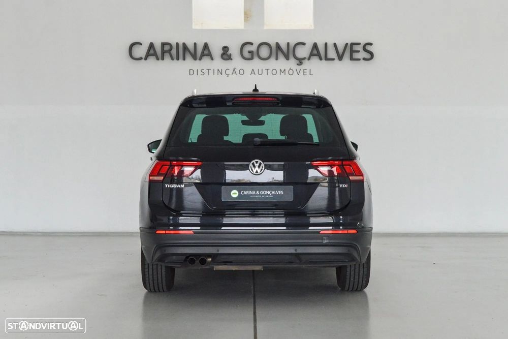 VW Tiguan 1.6 TDI Confortline - 17