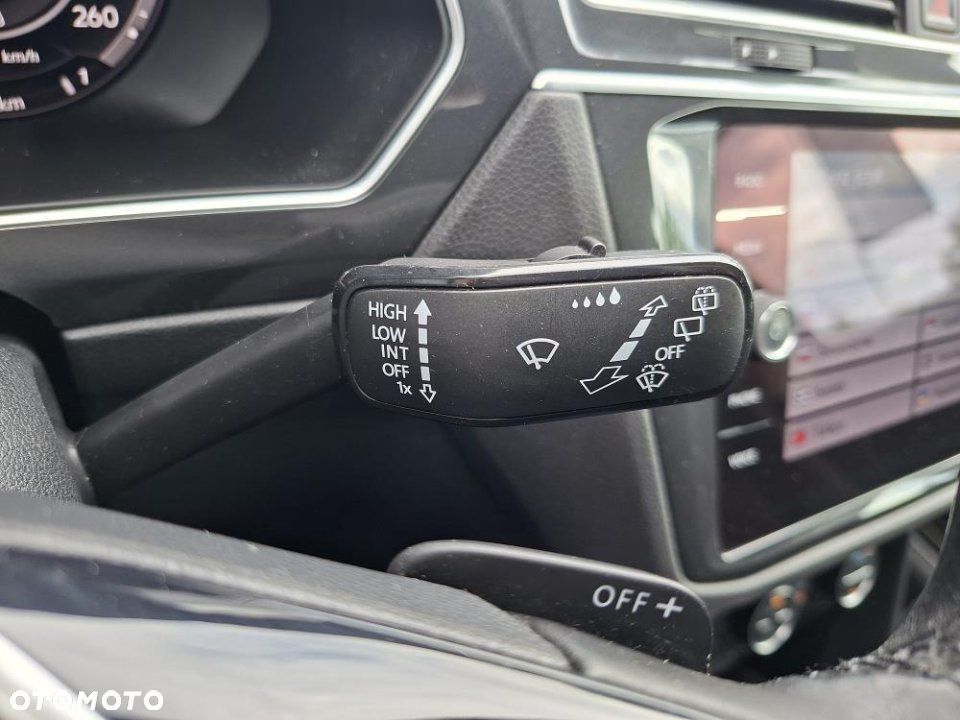 Volkswagen Tiguan - 23