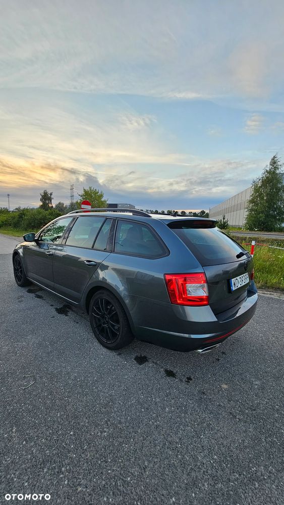 Skoda Octavia 2.0 TDI 4x4 RS Challenge DSG - 4