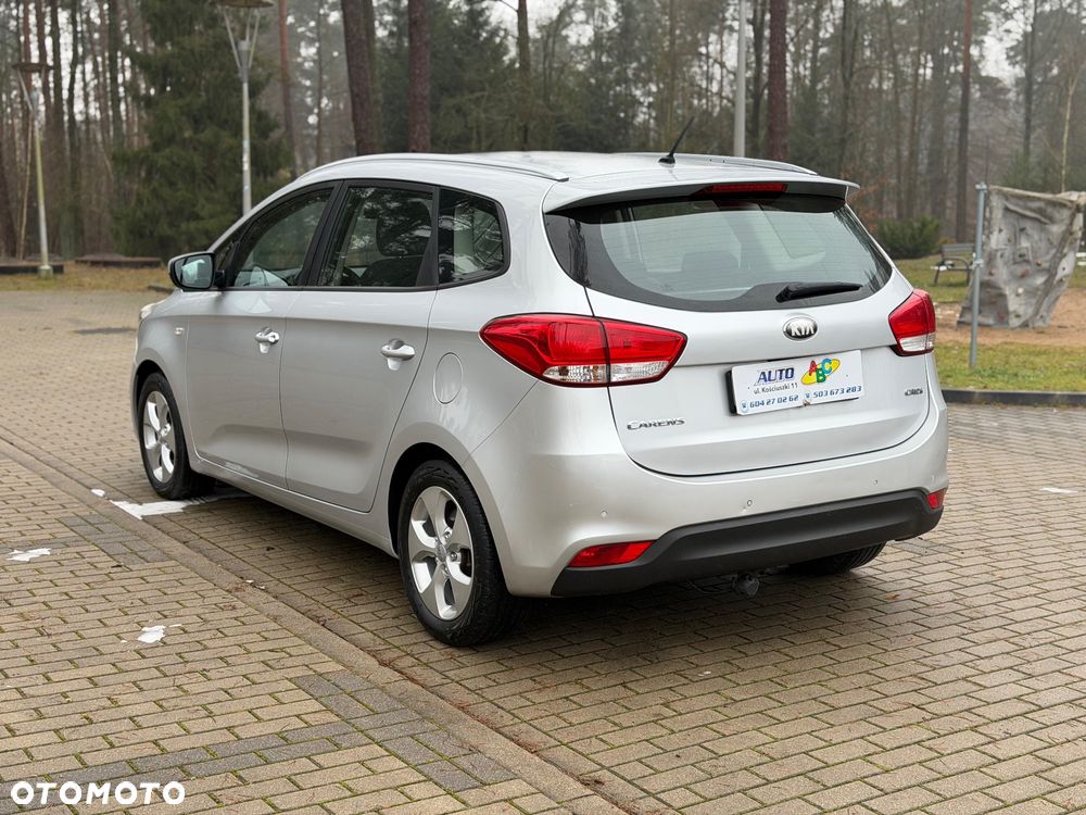 Kia Carens 1.7 CRDi Vision - 6