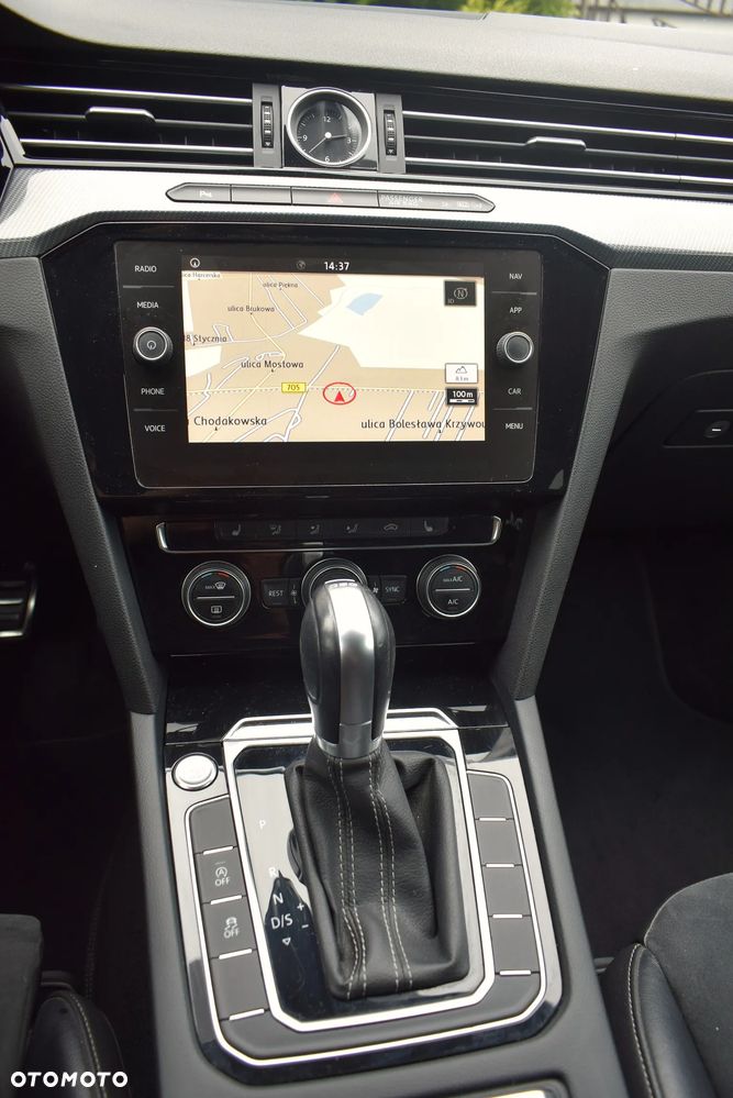 Volkswagen Arteon 2.0 TSI DSG R-Line Edition - 8