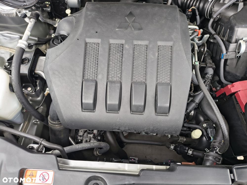 Mitsubishi Eclipse Cross - 17