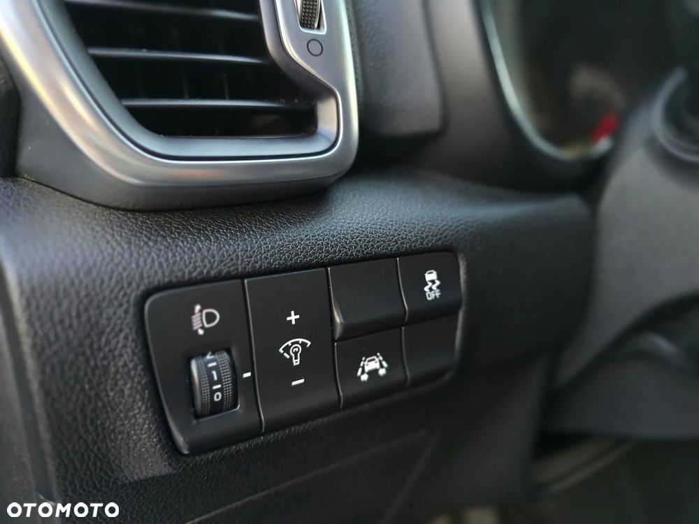 Kia Sportage - 14