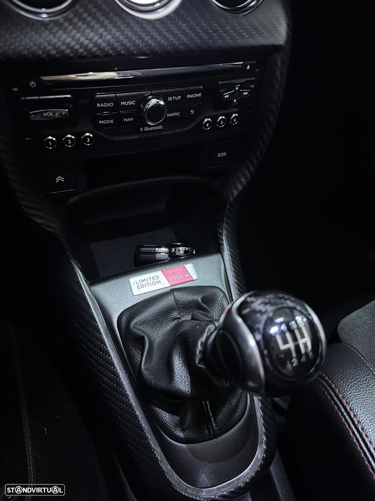 Citroën DS3 1.6 THP Racing - 17