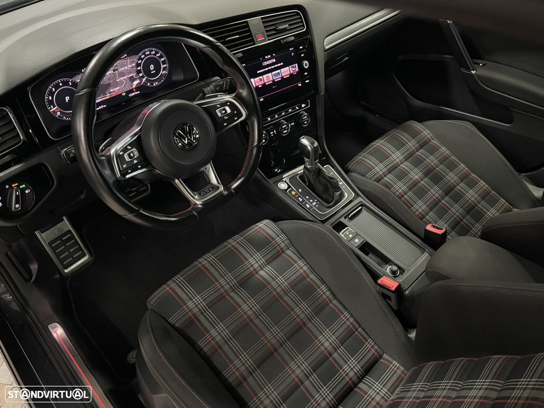 VW Golf GTI (BlueMotion ) DSG - 11