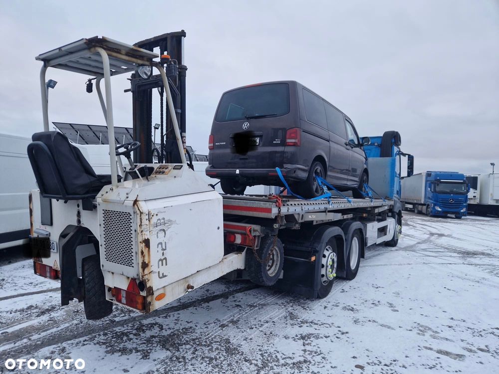Mercedes-Benz Actros - 4