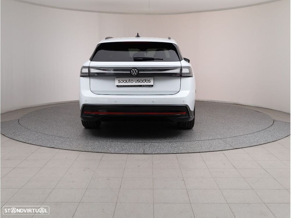 VW ID.7 77 kWh Pro Urban - 11