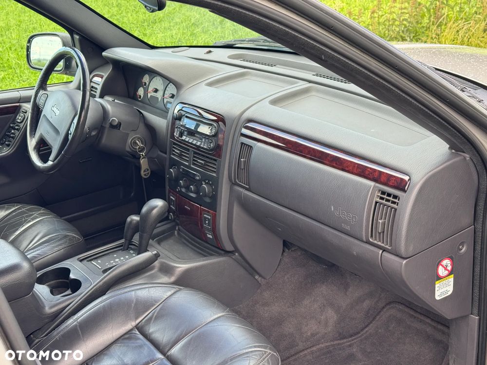 Jeep Grand Cherokee 4.7 Limited - 30