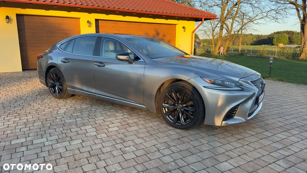 Lexus LS 500 Omotenashi AWD - 3