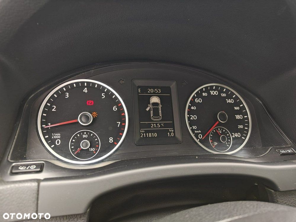 Volkswagen Tiguan - 17