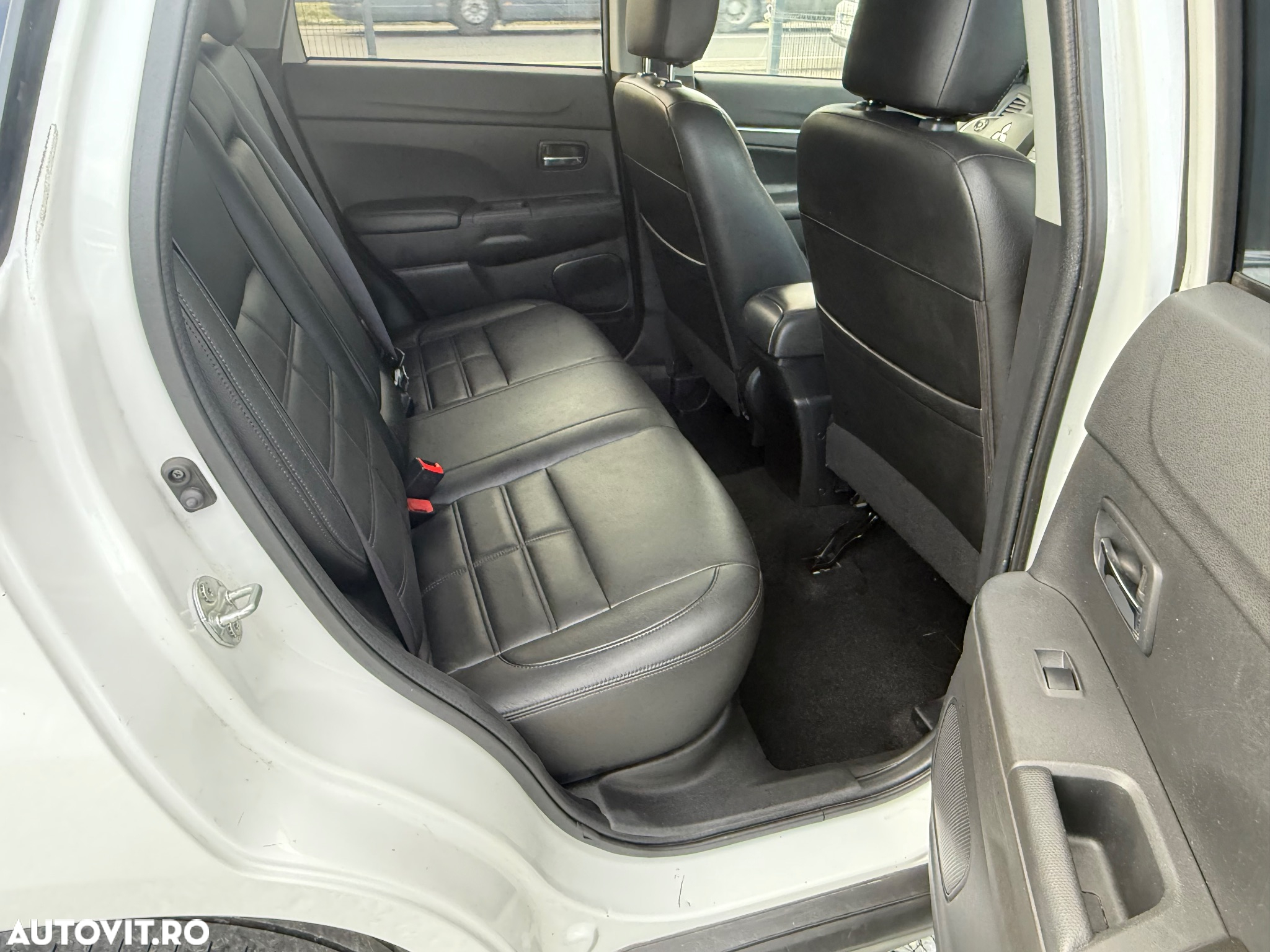 Mitsubishi ASX 1.8 DI-D 2WD Invite - 15