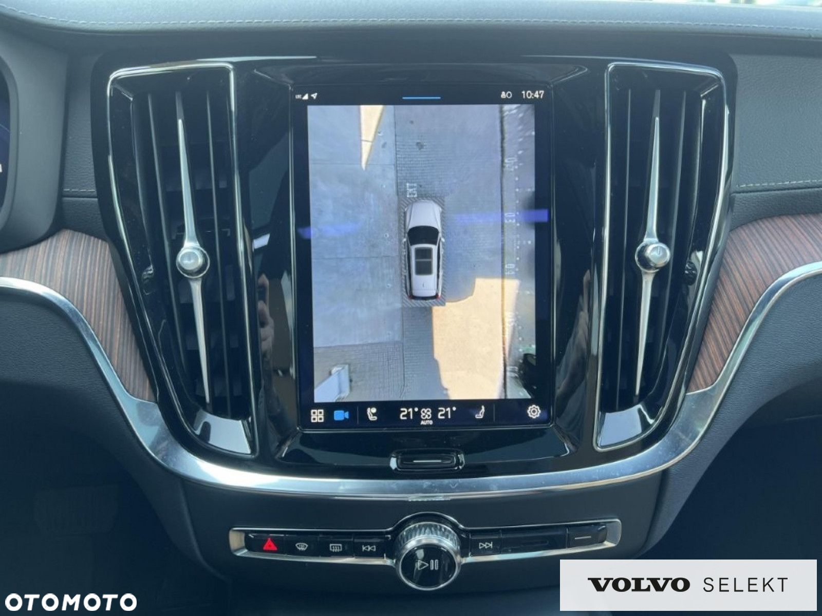 Volvo V60 Cross Country - 24